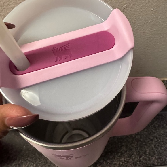Stanley Light Pink Travel Mug with Handle - Picture 2 of 2